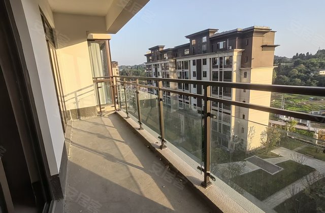 嘉宏水木清华3室2厅95㎡44.9万二手房图片