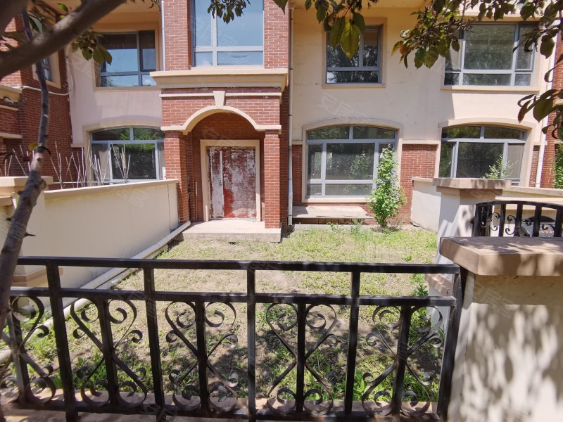 保利水韵长滩(一期别墅)