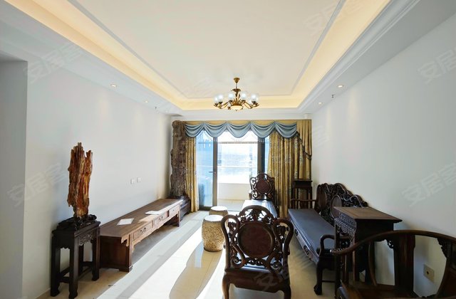 满五 双卫 电梯房 西南户型 近医院 小三居 居家自住