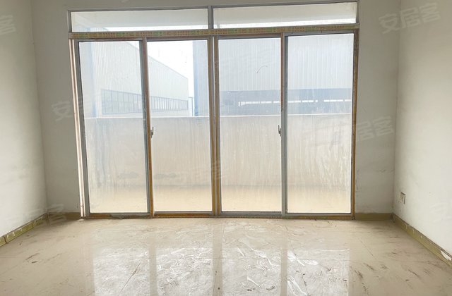 光谷新青年3室2厅96.7㎡30万二手房图片