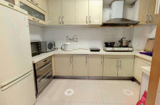 杨舍胜利新村(西区)5室2厅268㎡195万二手房图片