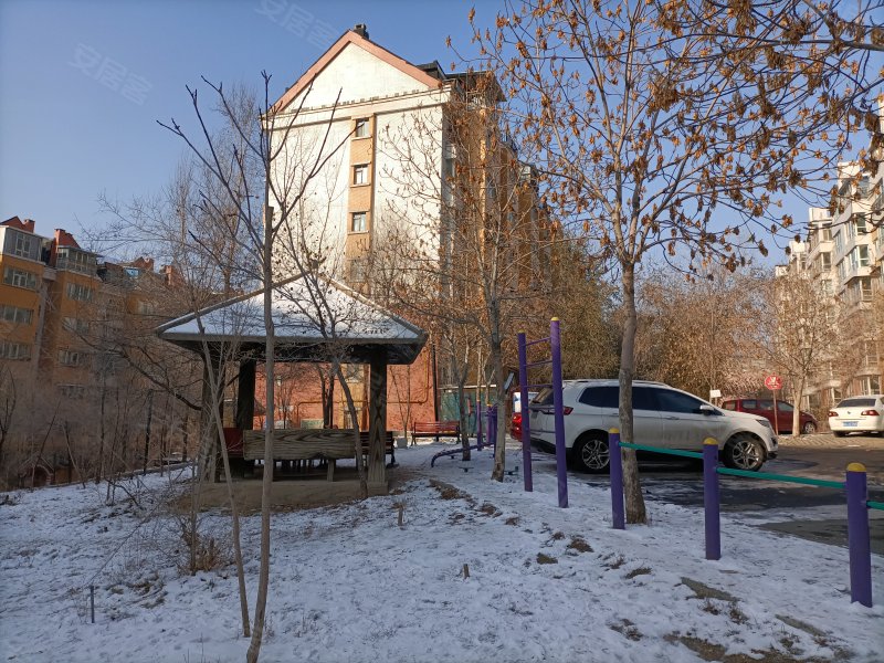 维斯特世纪花园一期,温泉东路-乌鲁木齐维斯特世纪花园一期二手房