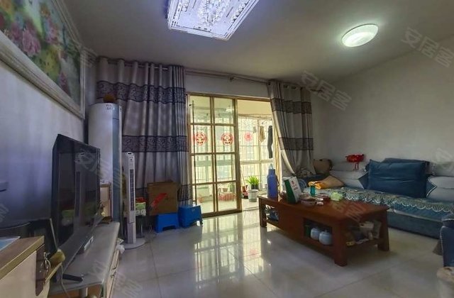 龙腾国际3室2厅122㎡46.8万二手房图片