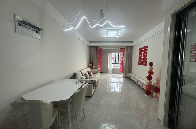 中铁南山名邸3室2厅105㎡68.8万二手房图片