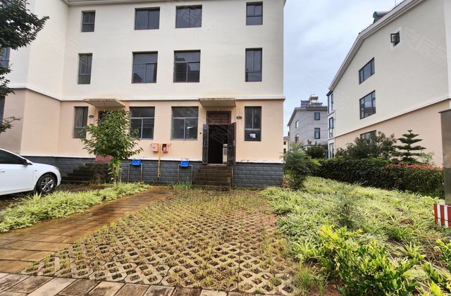 鹿鸣清城4室4厅270㎡78万二手房图片