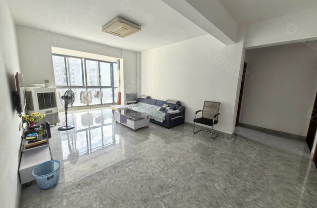 海滨壹号3室2厅127.2㎡136万二手房图片