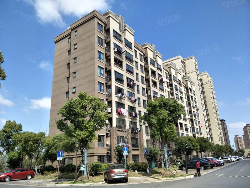 日月光伯爵天地汇景华庭(二期) 