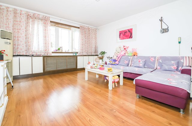 中世西苑华庭3室2厅134.45㎡46万二手房图片