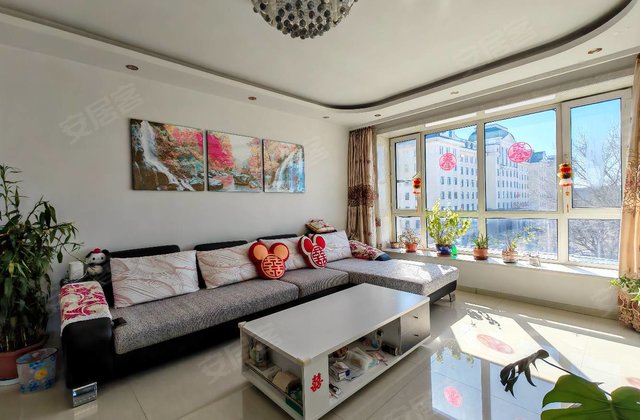 半山国际3室1厅106㎡37.8万二手房图片