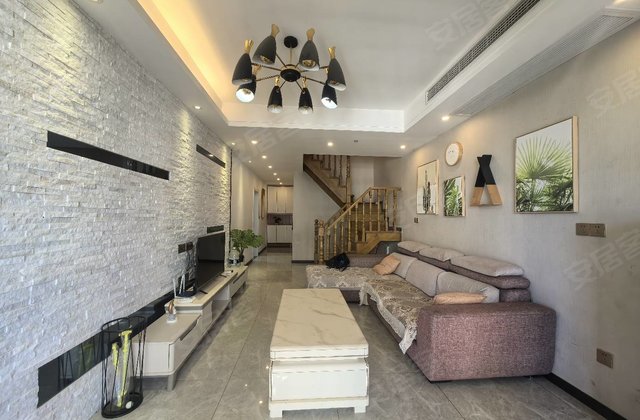 万福国际商贸城3室2厅93㎡46万二手房图片