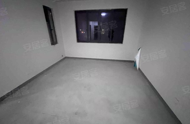 翠兴雅苑3室2厅120㎡57万二手房图片