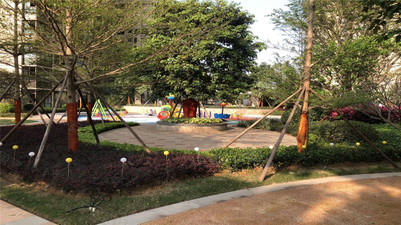 雅居乐世光创建蔚蓝四季