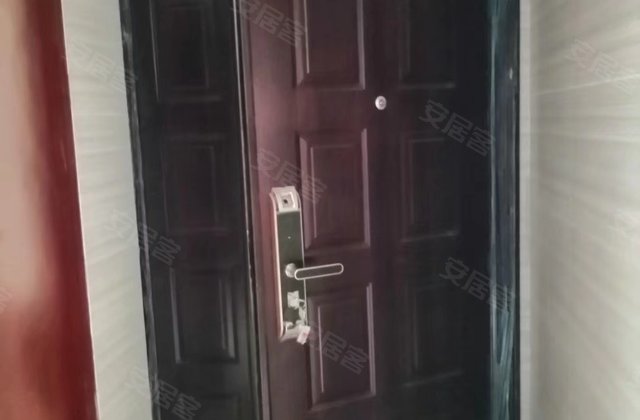 金城广场3室2厅141㎡95万二手房图片