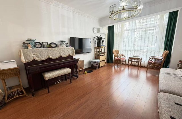 新加坡城2室2厅98㎡39.8万二手房图片