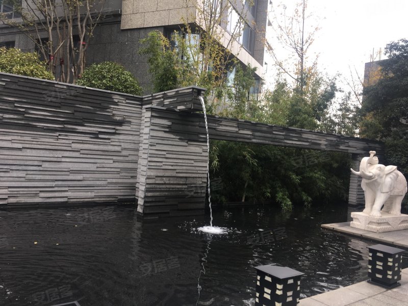 恩瑞御西湖,金星中路168号