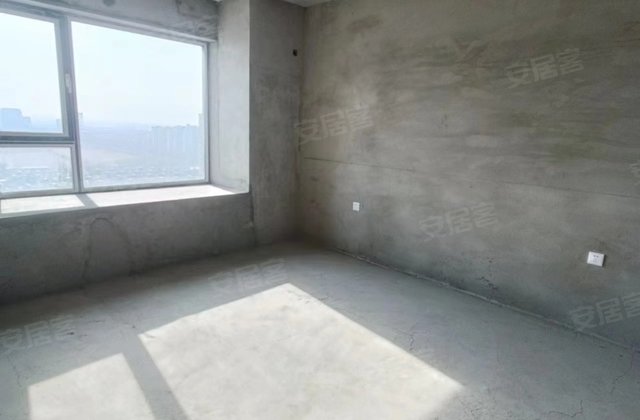 常青郡3室2厅139㎡57万二手房图片