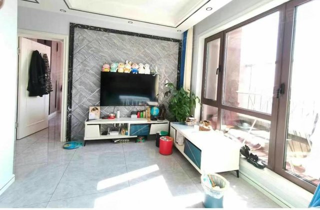 卓越新天地2室1厅80㎡28.8万二手房图片