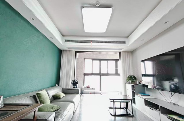 万科潮鸣3室2厅127.35㎡140万二手房图片