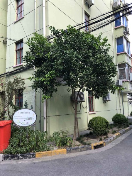 温宿路31弄小区 