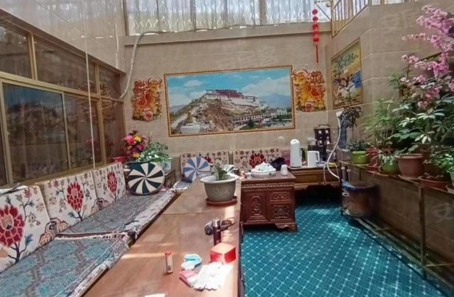 达热瓦雄孜热花园3室2厅275㎡280万二手房图片