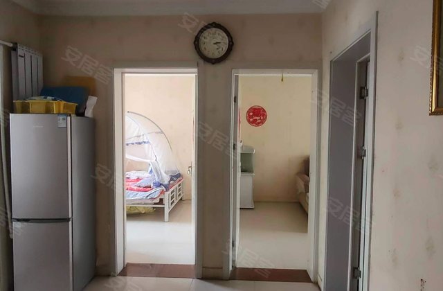 钟强小区3室1厅71㎡118万二手房图片