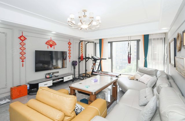 梅溪湖地铁口 梅溪青秀三期 和泓梅溪四季 合能璞丽 精装4房