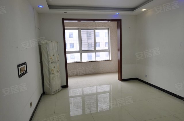和谐景苑3室2厅115㎡74万二手房图片
