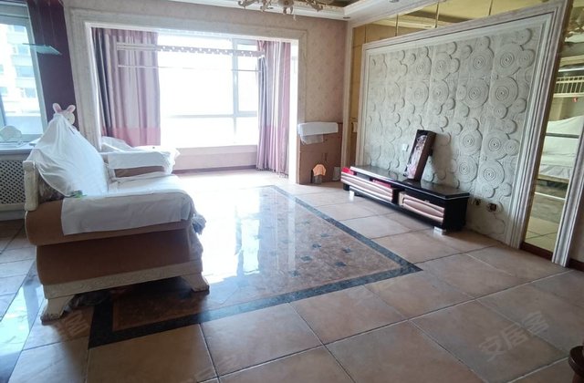 燕南豪庭2室1厅100㎡41.8万二手房图片