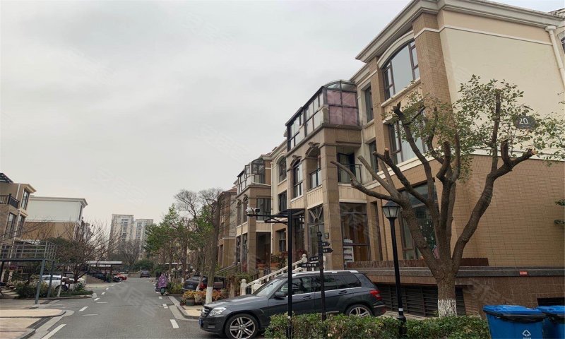 中海御湖熙岸(东区别墅)