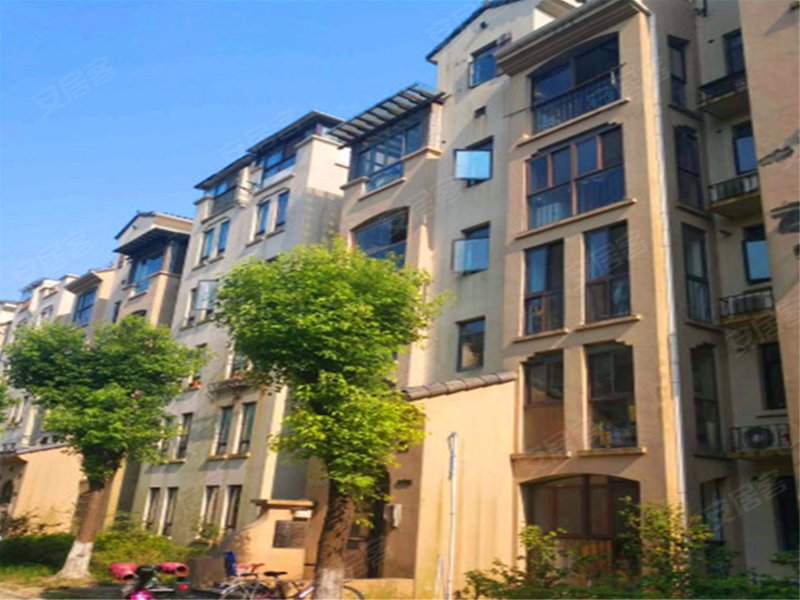 棕榈湾尼盛山庄