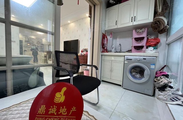 奥体新城2室2厅99.66㎡77万二手房图片