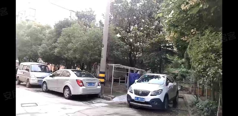 同济路1111弄小区 