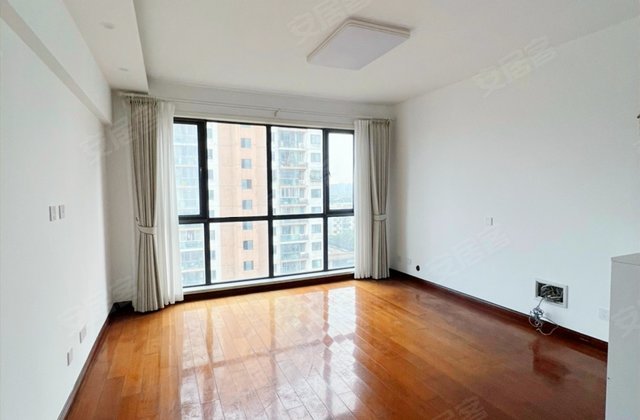 凤凰城(工业园区)3室2厅125㎡196万二手房图片