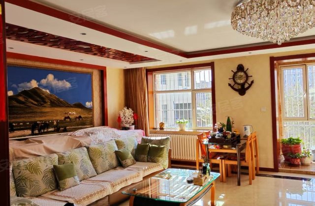 和谐佳园4室2厅194.89㎡116万二手房图片