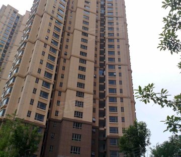 维维龙湖湾 大三室100万看中再谈 精装修 南北通透 好楼层