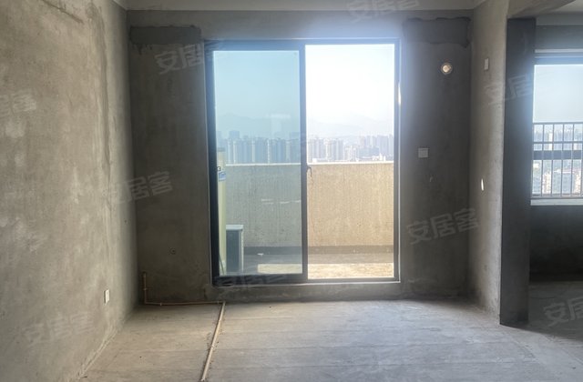 天硕九龙湾3室2厅110㎡215万二手房图片