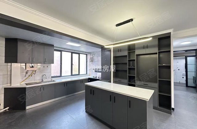 玫瑰园4室2厅138.23㎡65.8万二手房图片