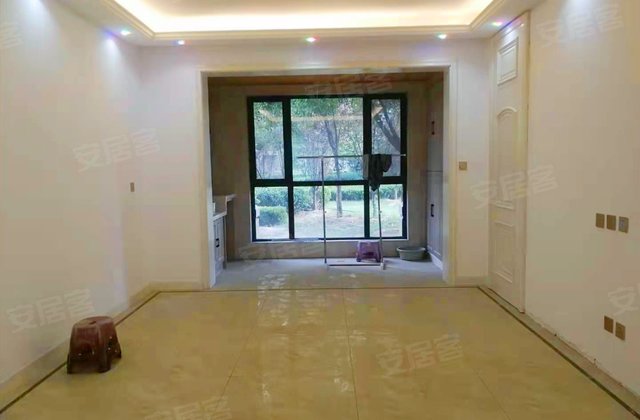 林荫大院3室2厅135.28㎡210万二手房图片