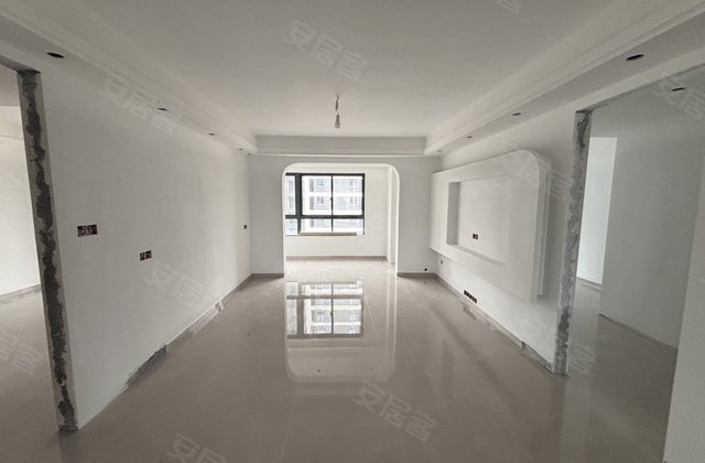 蓝光未来里4室2厅114㎡120万二手房图片