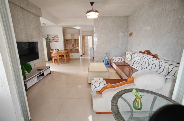 君临天下3室2厅113㎡30万二手房图片