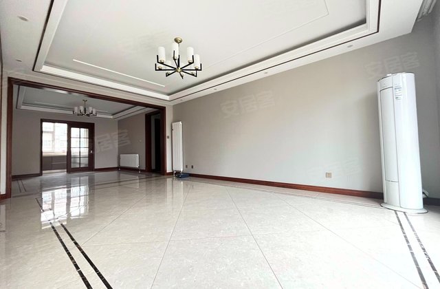 大源枫香小镇凤庭园3室2厅133㎡149.8万二手房图片