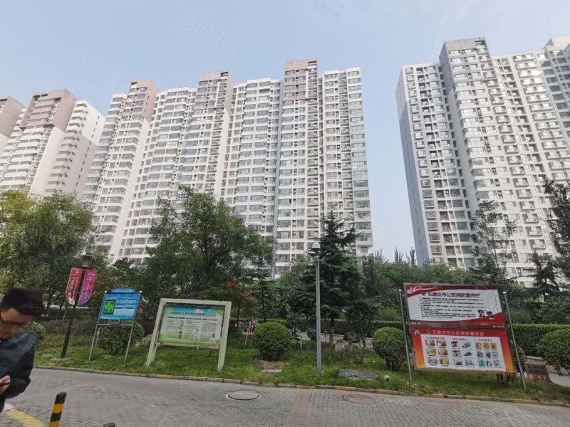 众美凤凰城玉兰苑(北区)