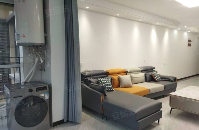 龙脉御府3室2厅138㎡56万二手房图片