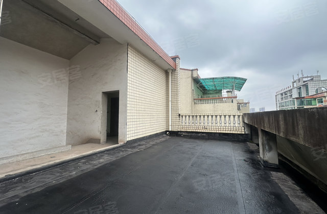 市委家属区南院5室2厅290㎡95万二手房图片
