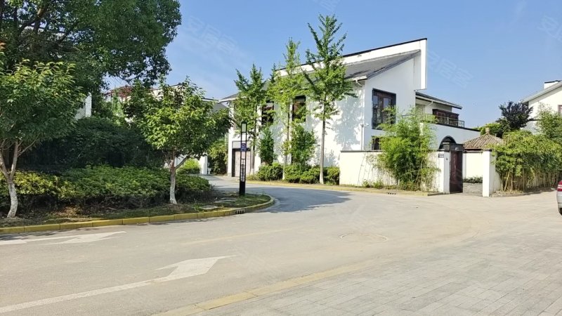 荷塘月色(别墅)