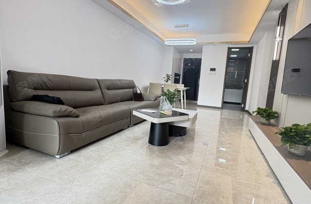 万科仁峰3室2厅98㎡57.8万二手房图片