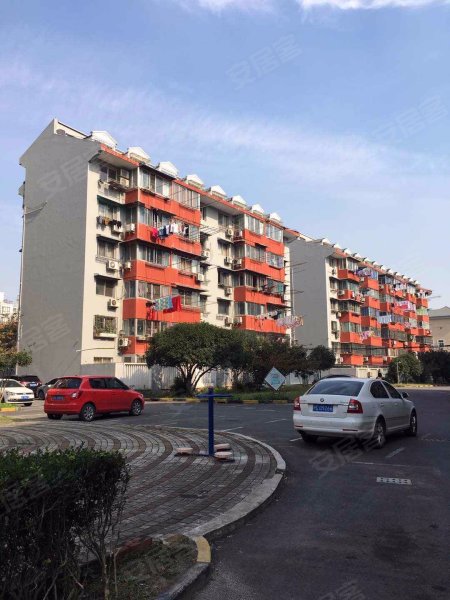 塔城路666弄小区 