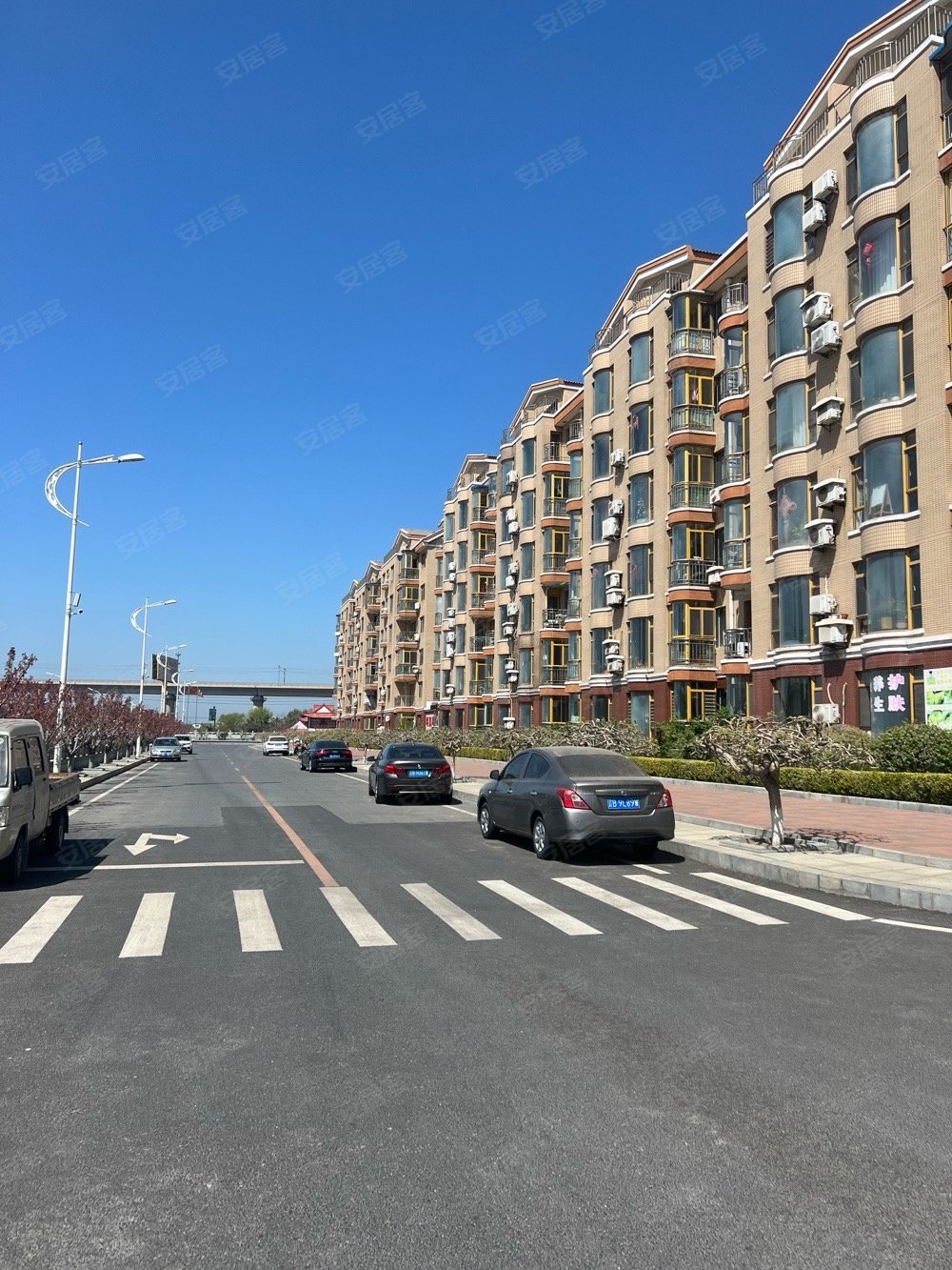 金海明珠二期越层精装修采光好视野好全天无遮挡