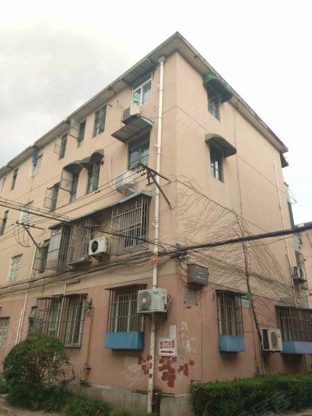 南大路18弄小区 