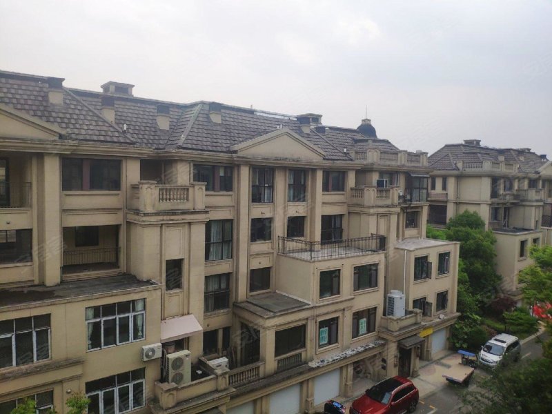 绿地香奈(别墅)